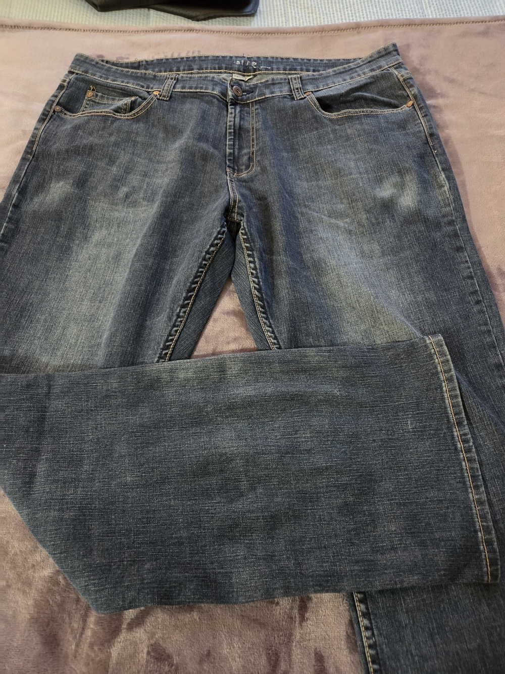 Flypaper Men's Straight-Leg Dark Blue Jeans